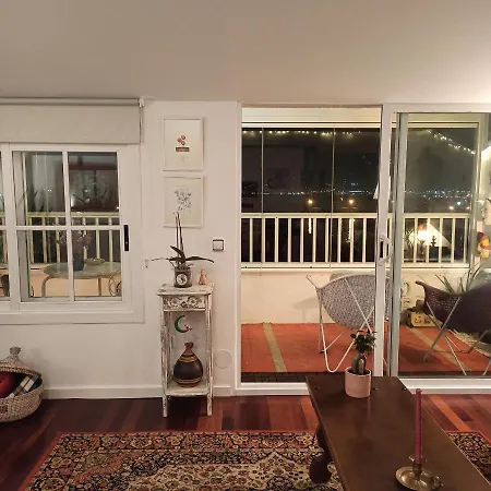 Atico Acogedor En Casco Antiguo *