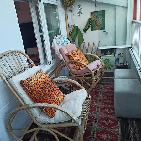 Atico Acogedor En Casco Antiguo