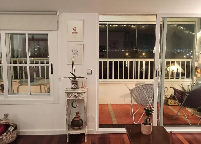 Atico Acogedor En Casco Antiguo *